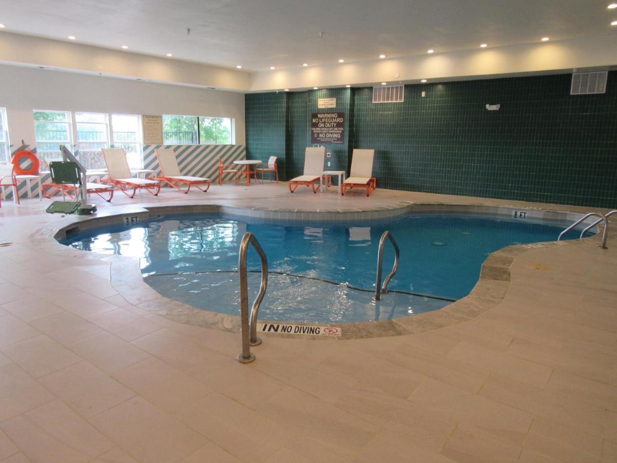 & - N Allen By Ihg Hotel 3*