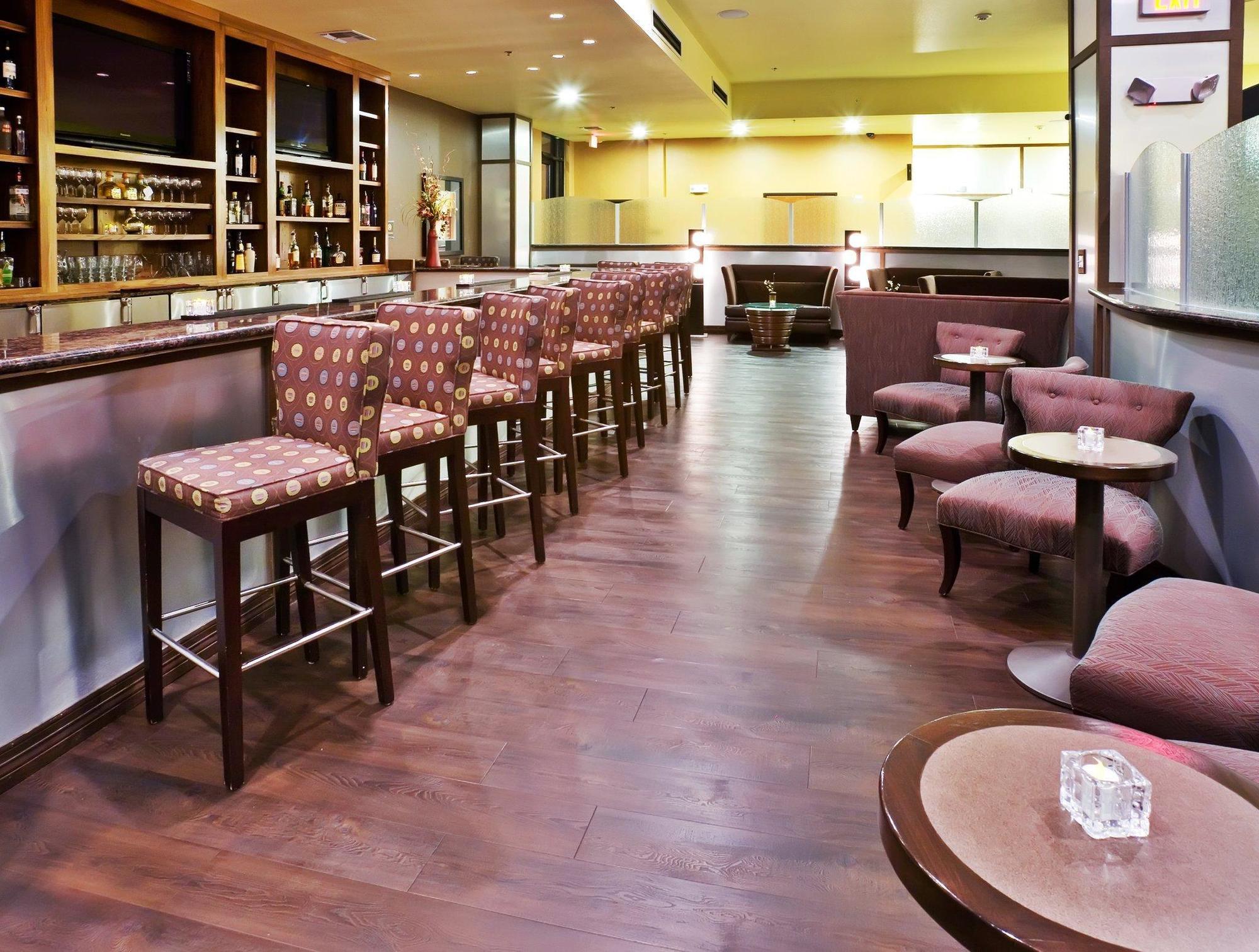 & - N Allen By Ihg Hotel 3*
